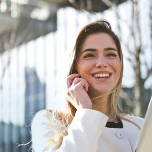 考えすぎ やめたいあなたへ｜頭の中がうるさいのは脳のおしゃべりだった